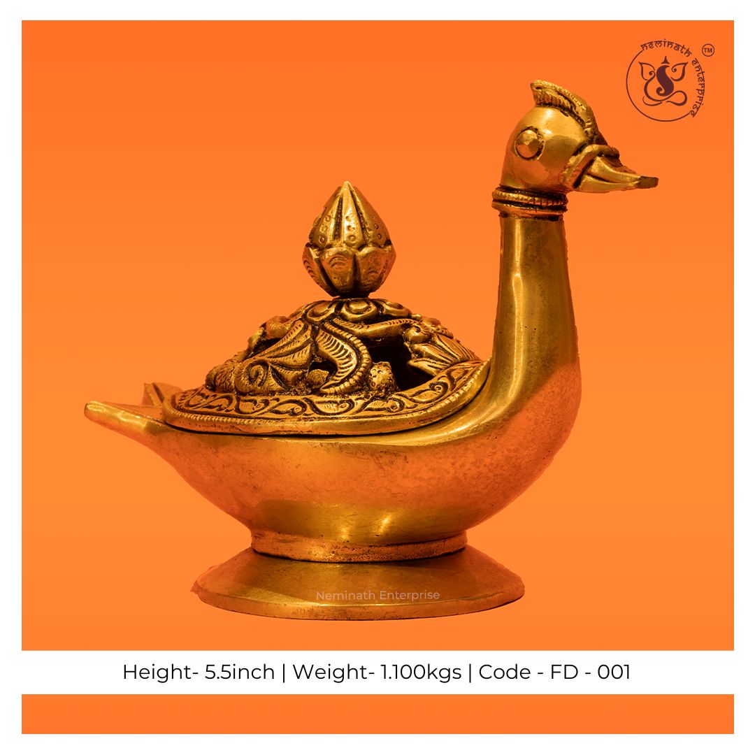 Fancy Dhoop Latkan